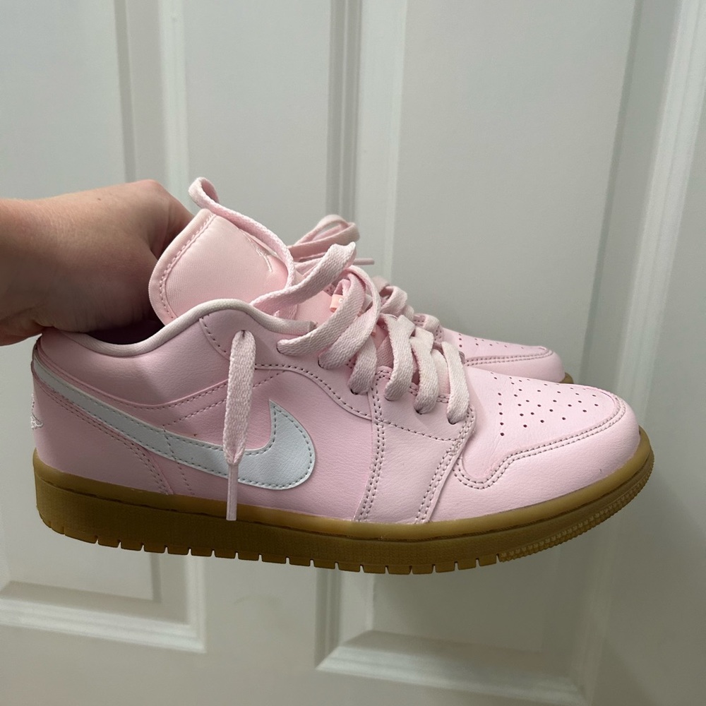 Jordan 1 low
